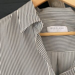 Everlane || The Clean Silk Relaxed Shirt